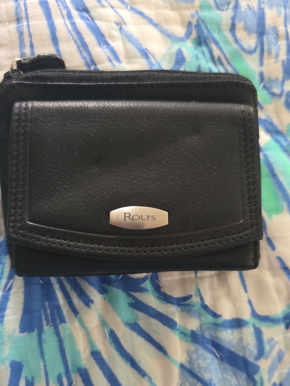 Rolfs NWT Black Leather Compact Women’s Wallet with Silver Logo